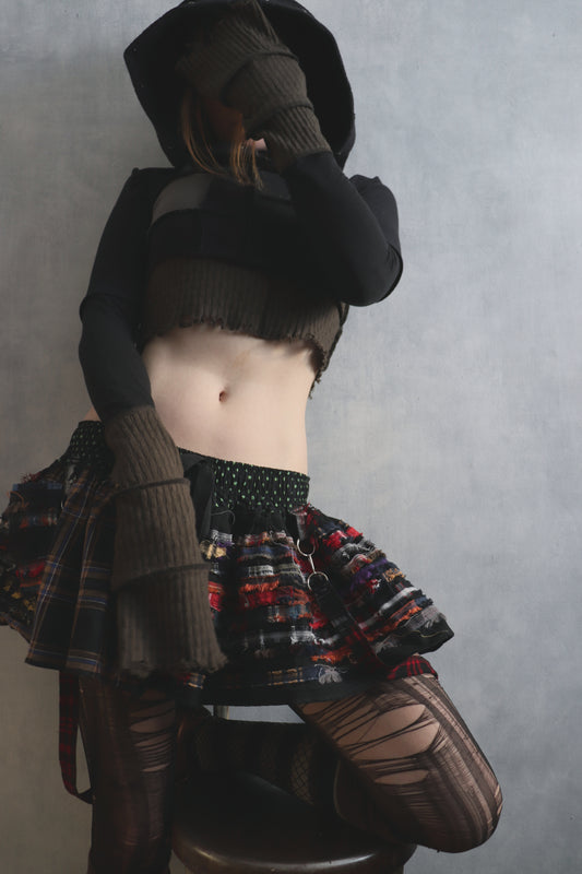 DontMakeItComplicated (S) Hooded Long Sleeve Tatter Shirt