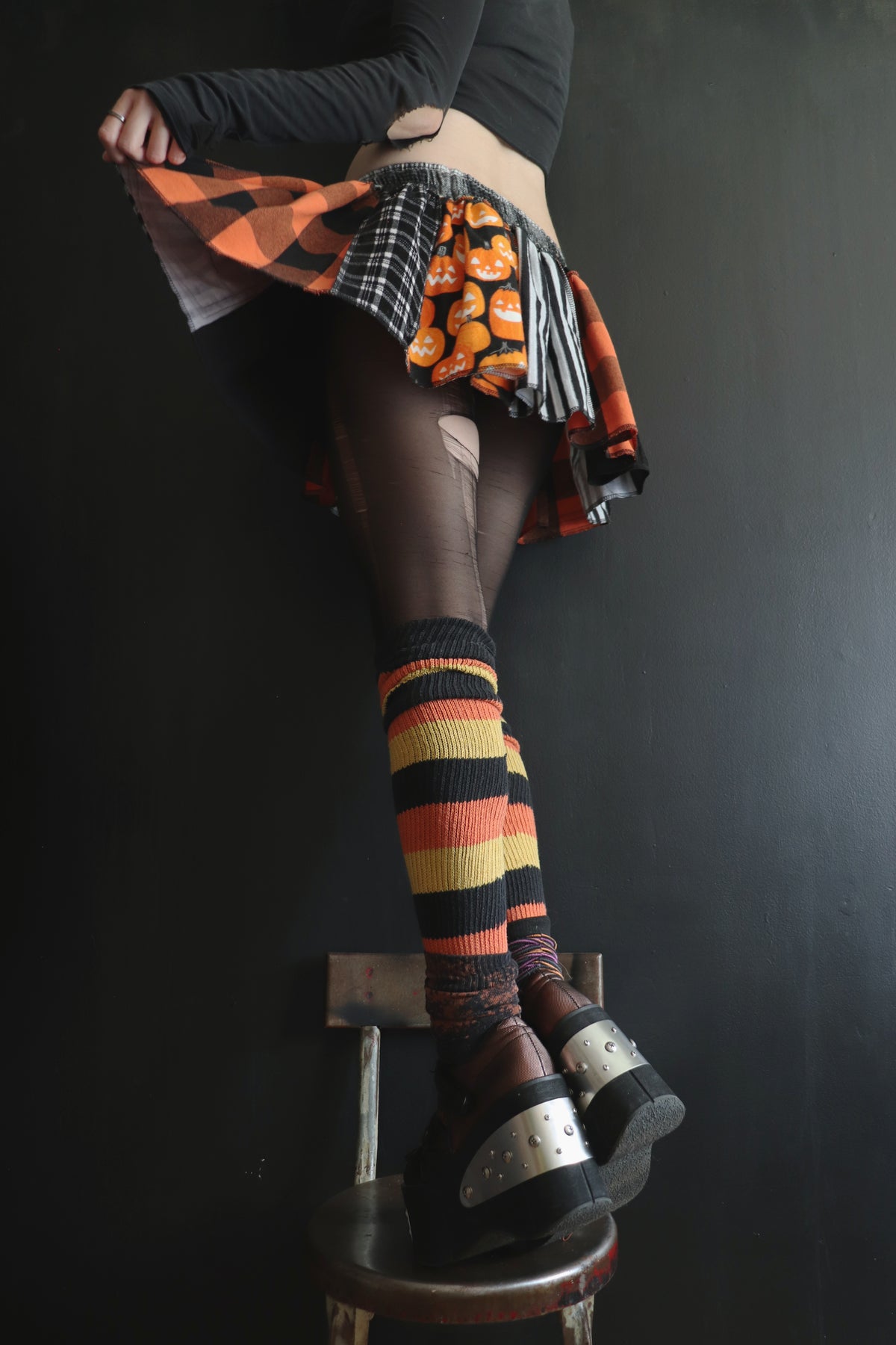 IStillThinkOfYou (One Size) Cotton Patch Mini Skirt With Pockets Jack O Lantern Love