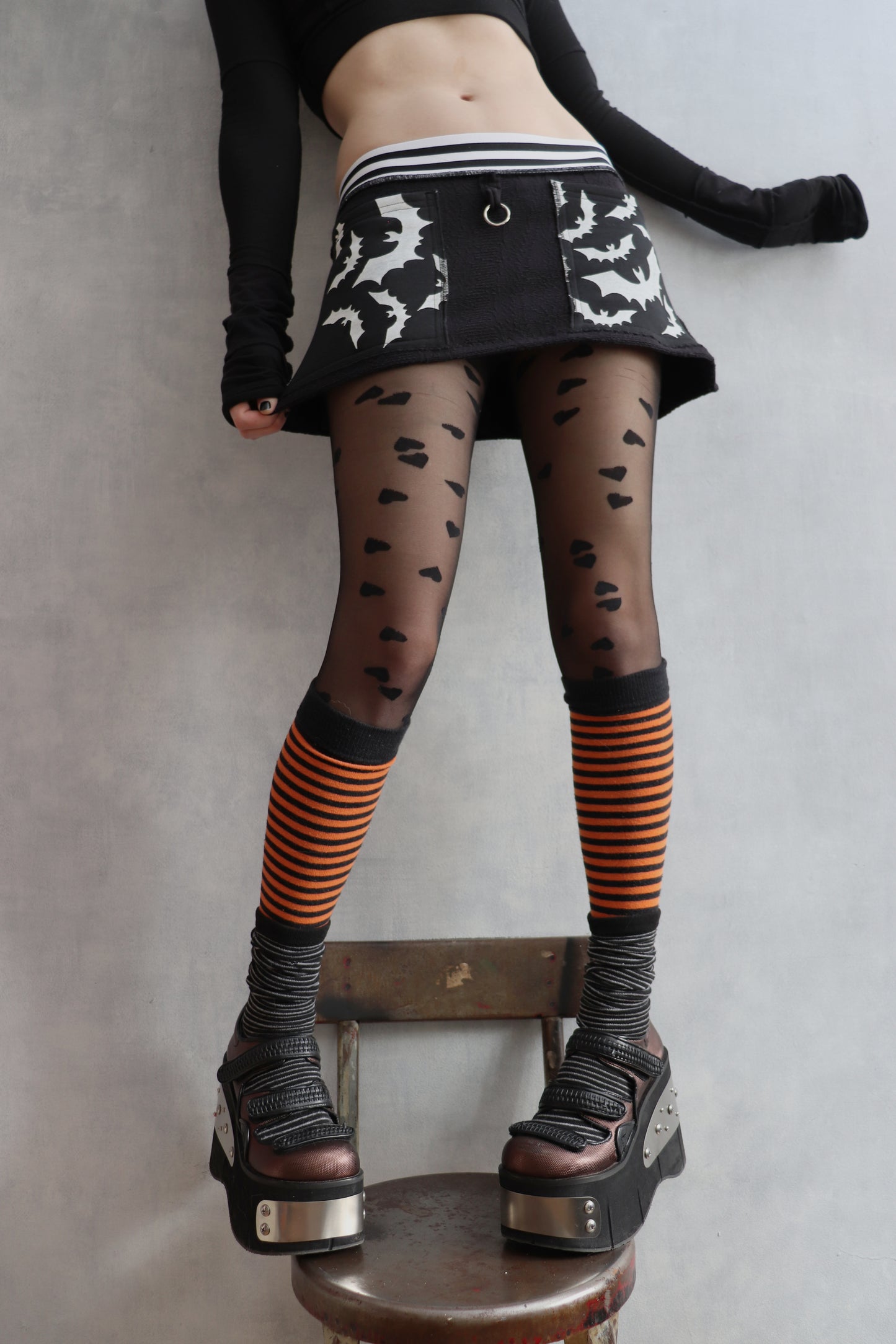 ICantStealYouNoLikeYouStoleMe (S) Cotton Knit Mini Skirt With Spooky Bats And Plaids