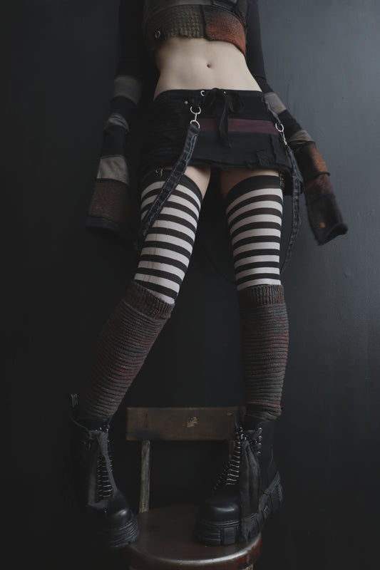 TheySayItsTrue (S) Cotton Knit Patch Mini Skirt With Pockets