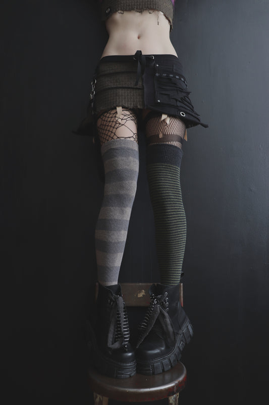 AllEyesOnYou (S, L) Cotton Knit Patch Mini Skirt With Pockets