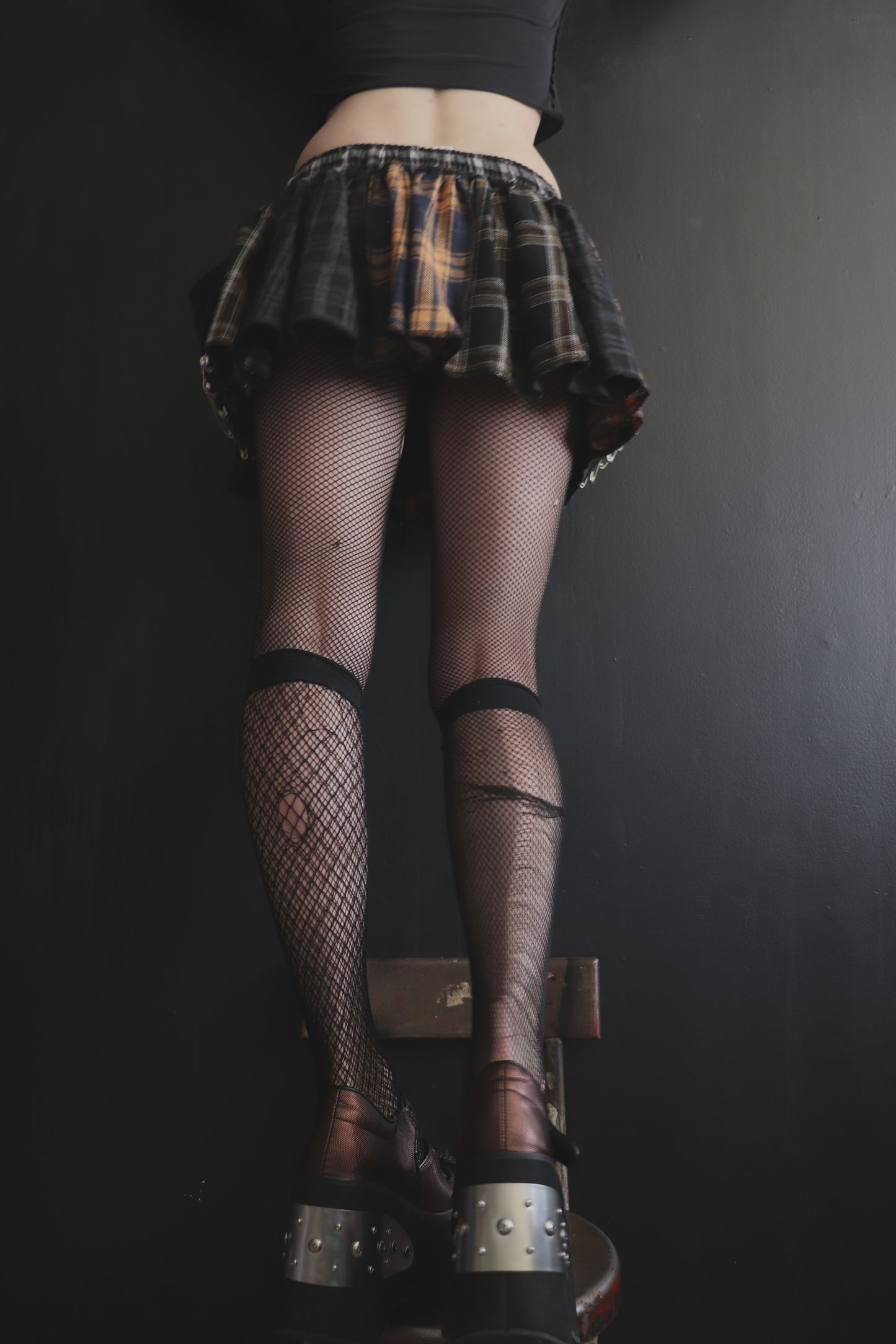 StayInsideDontTheColoursMakeYouBlind (One Size) Cotton Plaid Patch Mini Skirt With Pockets