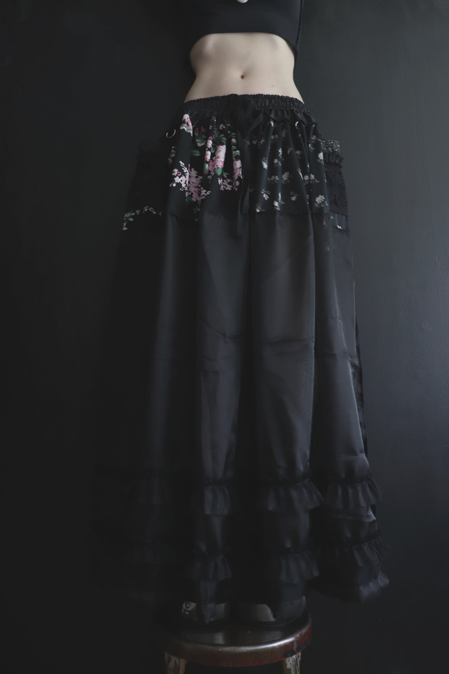WeWillNeverDoAsOthersDo (One Size) Floor Length Floral Skirt With Ruffles