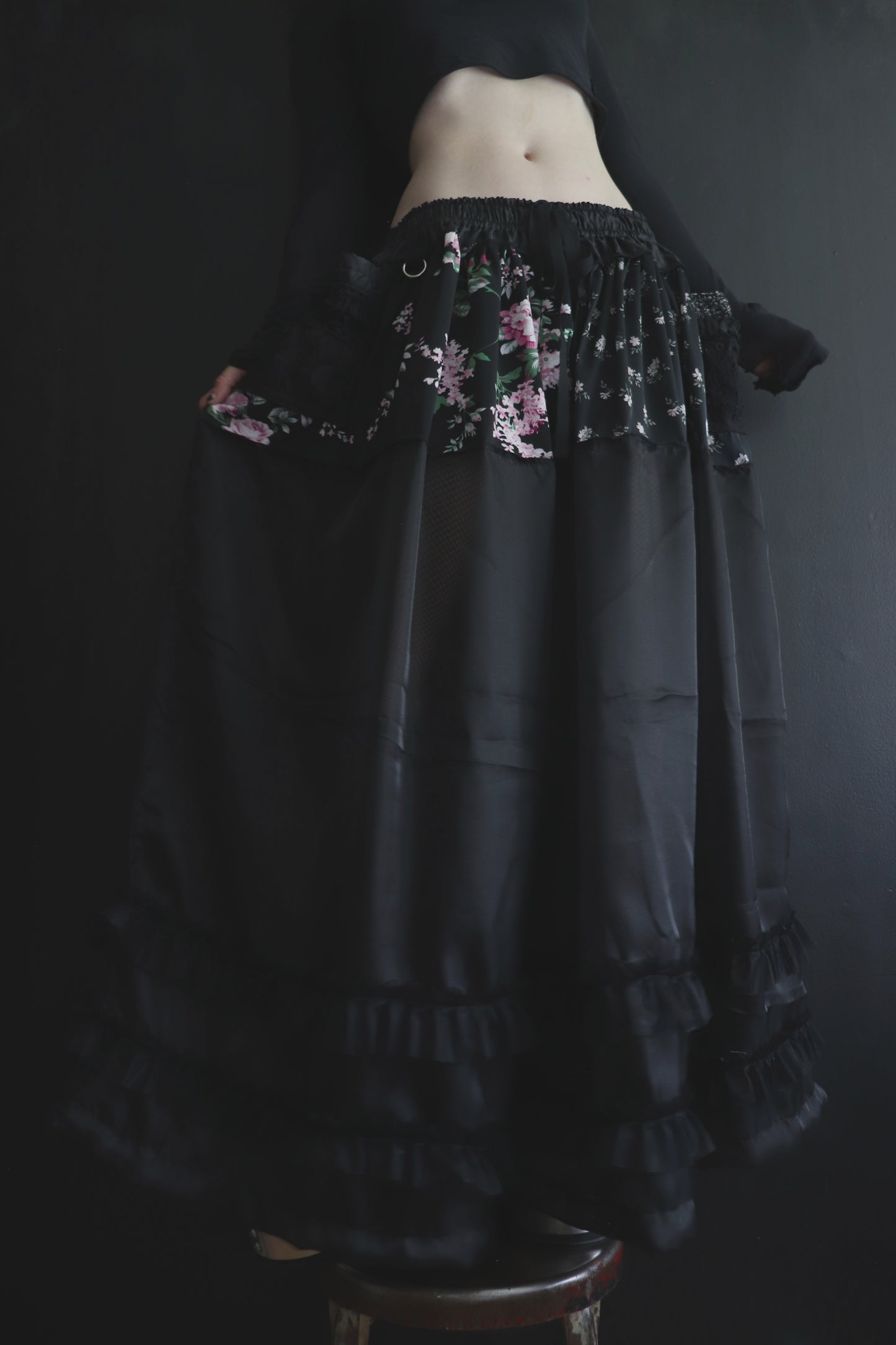 WeWillNeverDoAsOthersDo (One Size) Floor Length Floral Skirt With Ruffles