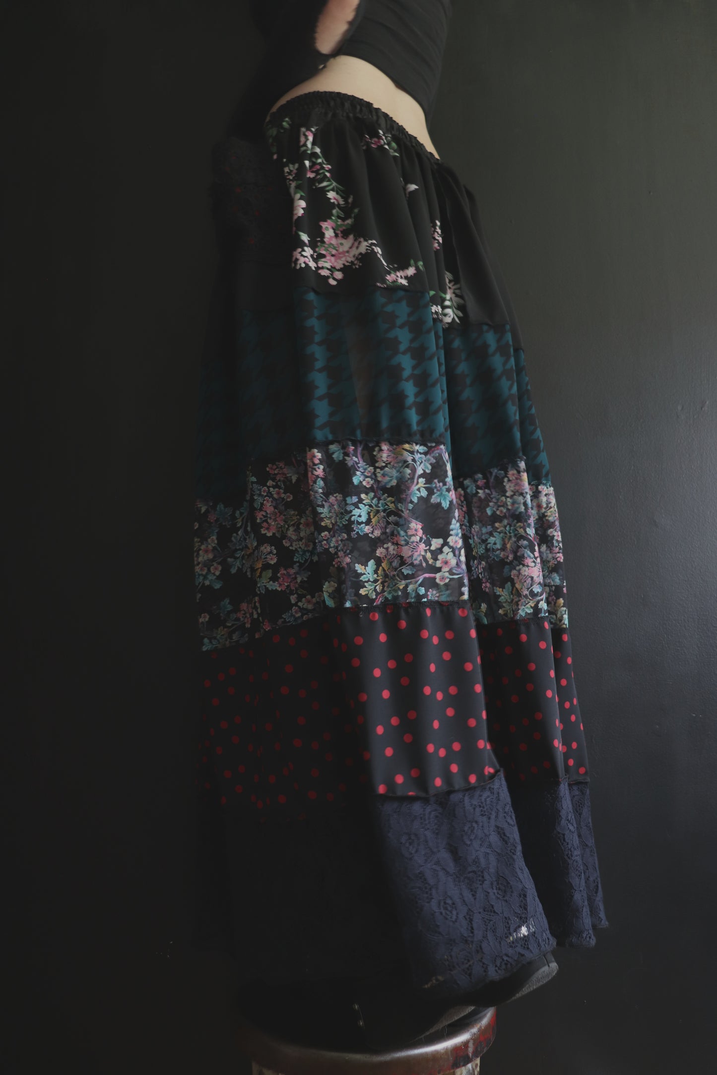 RootsThatSpreadSoDeep (One Size) Floor Length Floral Skirt