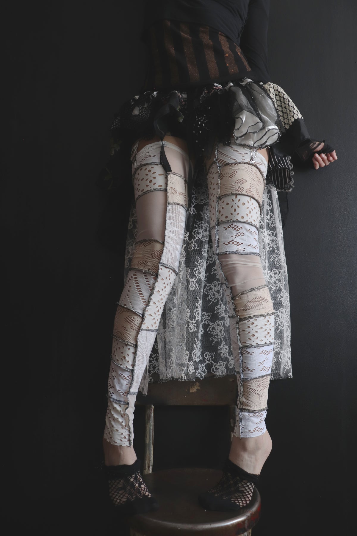 TheWhitestFlowersTheyBoughtAndThenLaidDown (One Size) Footless Thigh High Stockings Mummy Mix
