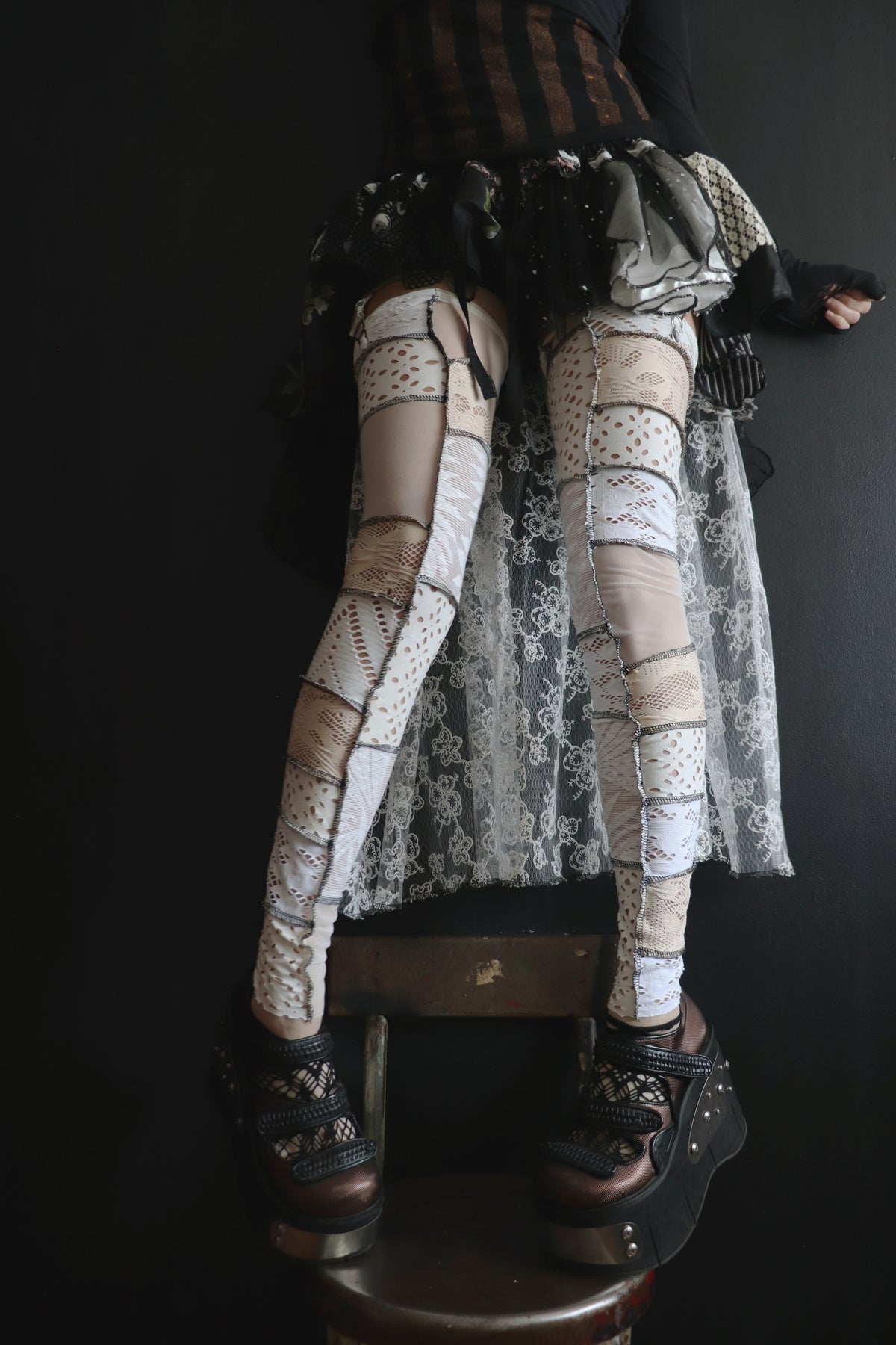 TheWhitestFlowersTheyBoughtAndThenLaidDown (One Size) Footless Thigh High Stockings Mummy Mix