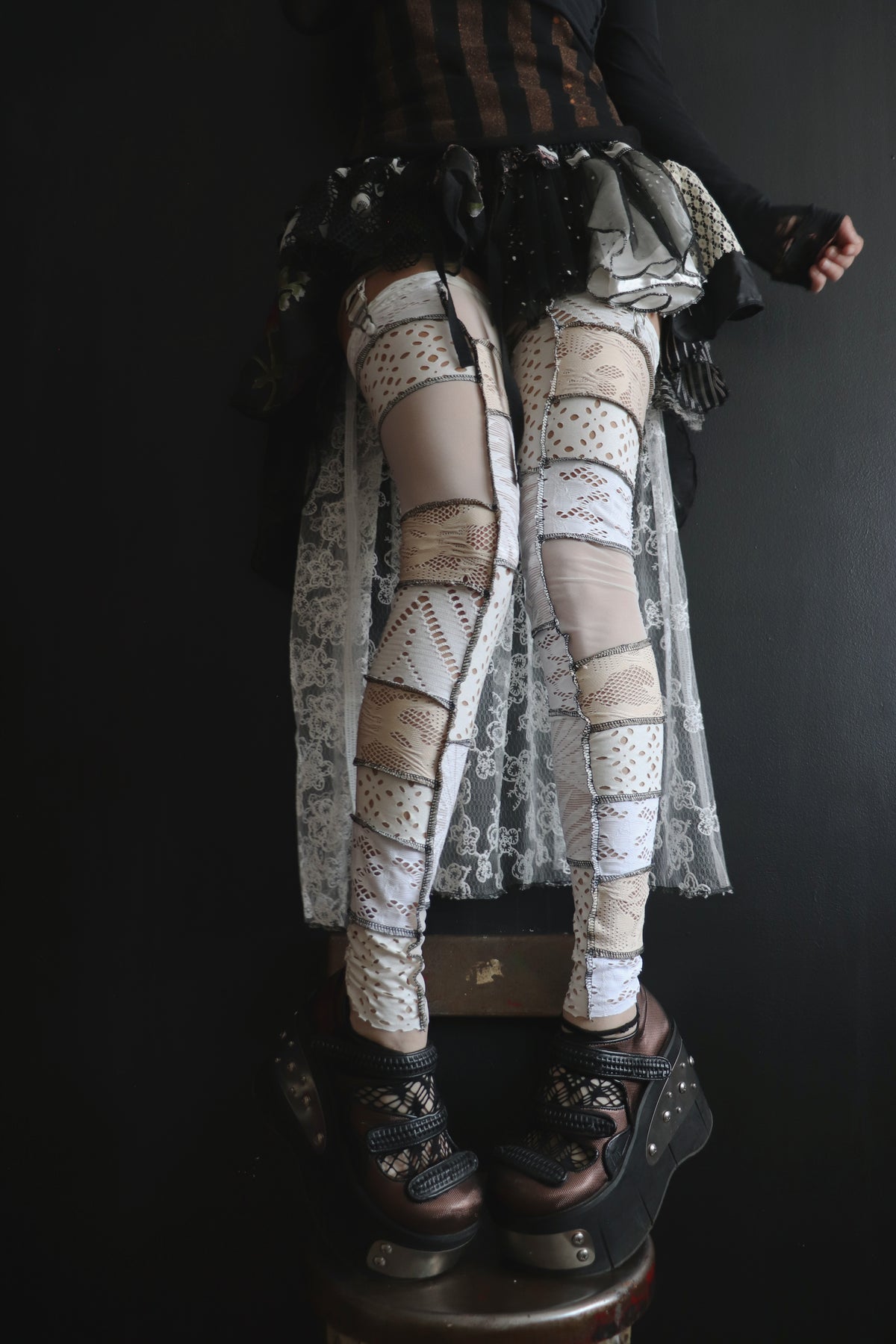 TheWhitestFlowersTheyBoughtAndThenLaidDown (One Size) Footless Thigh High Stockings Mummy Mix