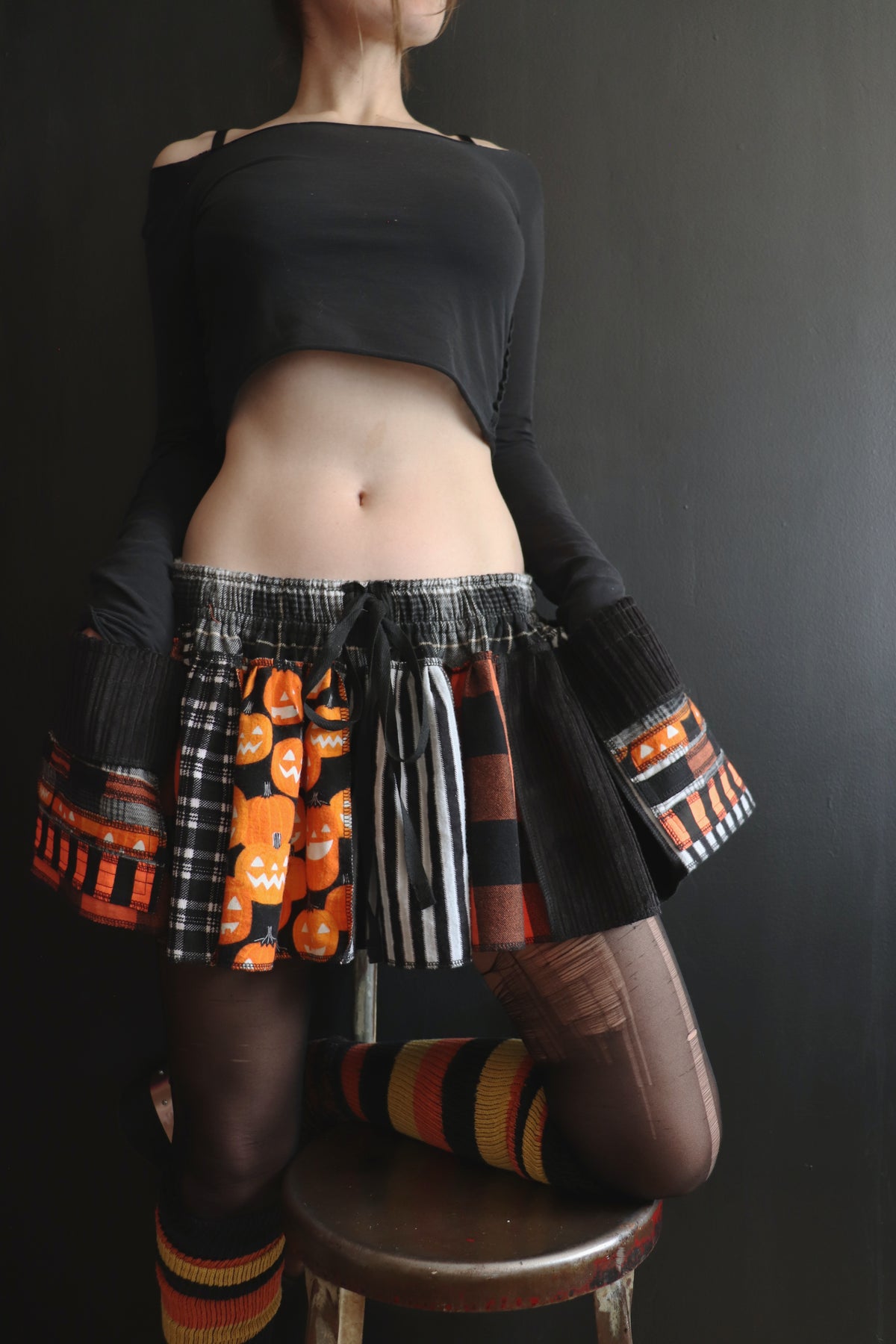 IStillThinkOfYou (One Size) Cotton Patch Mini Skirt With Pockets Jack O Lantern Love