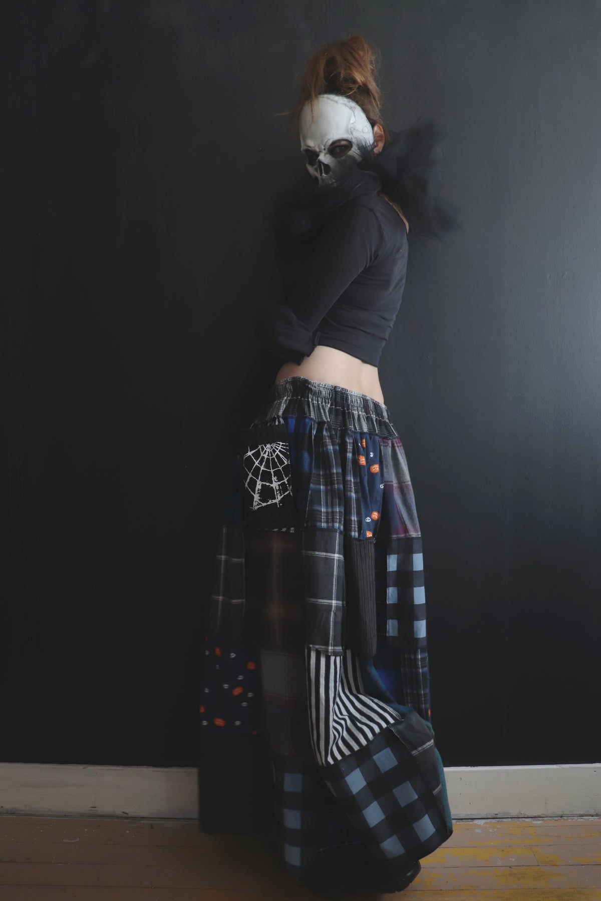 ImCarryingTheNewsThatYesterdaysChanged (One Size) Cotton Patch Quilt Floor Length Skirt With Pockets Halloween Night