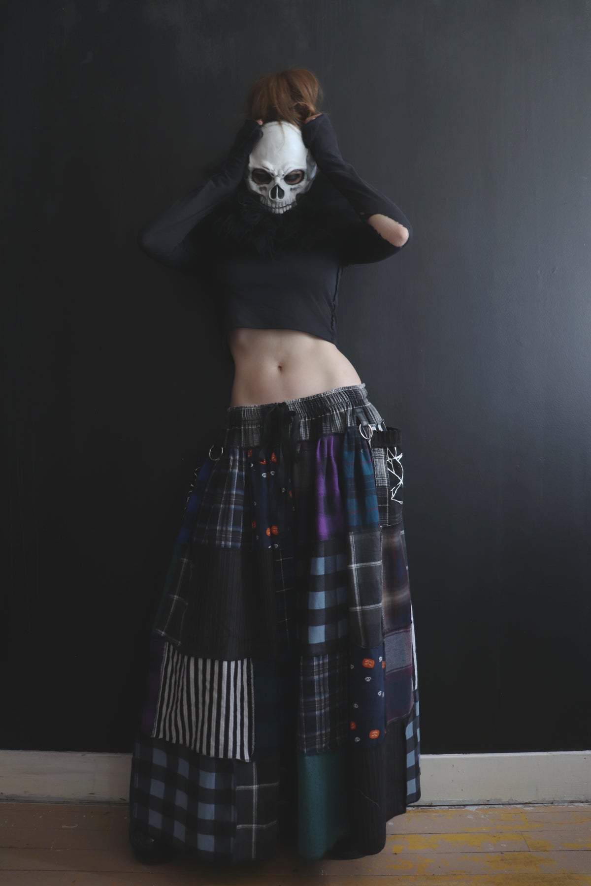 ImCarryingTheNewsThatYesterdaysChanged (One Size) Cotton Patch Quilt Floor Length Skirt With Pockets Halloween Night